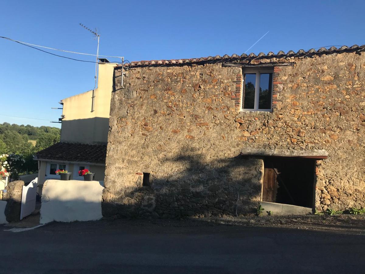 מלון פוזוז' Le Petit Moulin מראה חיצוני תמונה